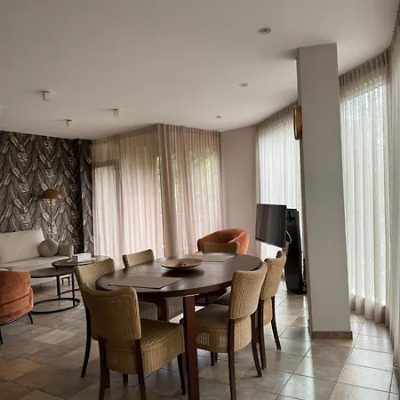 Erdvus Apartamentai Palangos Centre Palanga