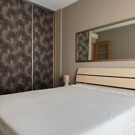Erdvus Apartamentai Palangos Centre Apartmán *